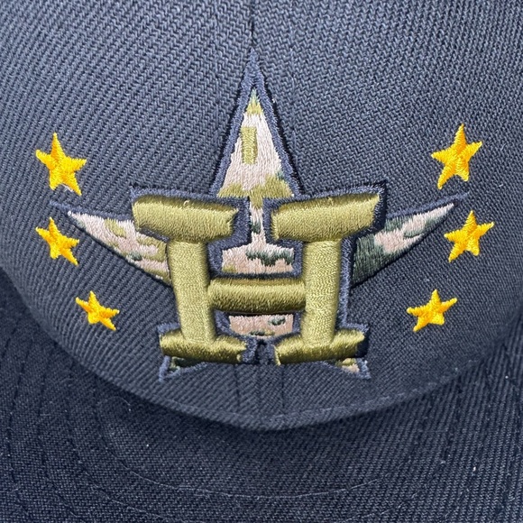 Houston Astros New Era 2024 Armed Forces Day On Field 59FIFTY Fitted Hat - Picture 2 of 8